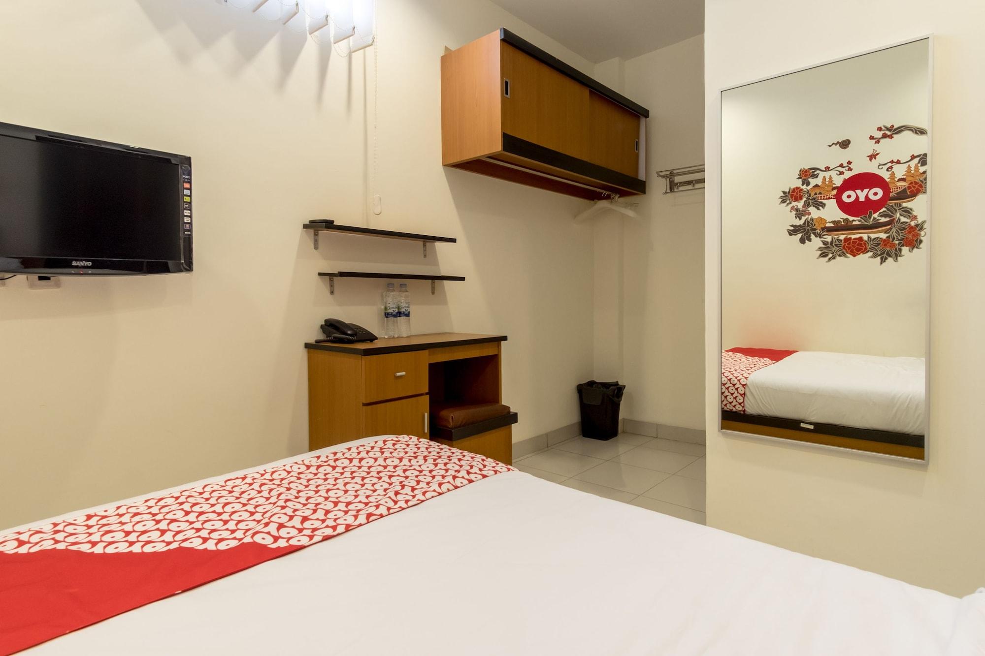 Oyo 294 Andrea Residence Syariah Medan Kültér fotó