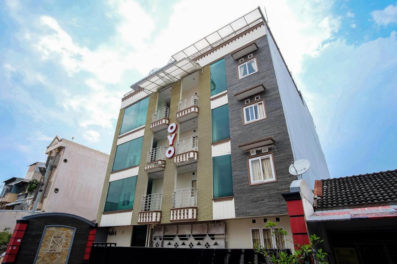 Oyo 294 Andrea Residence Syariah Medan Kültér fotó